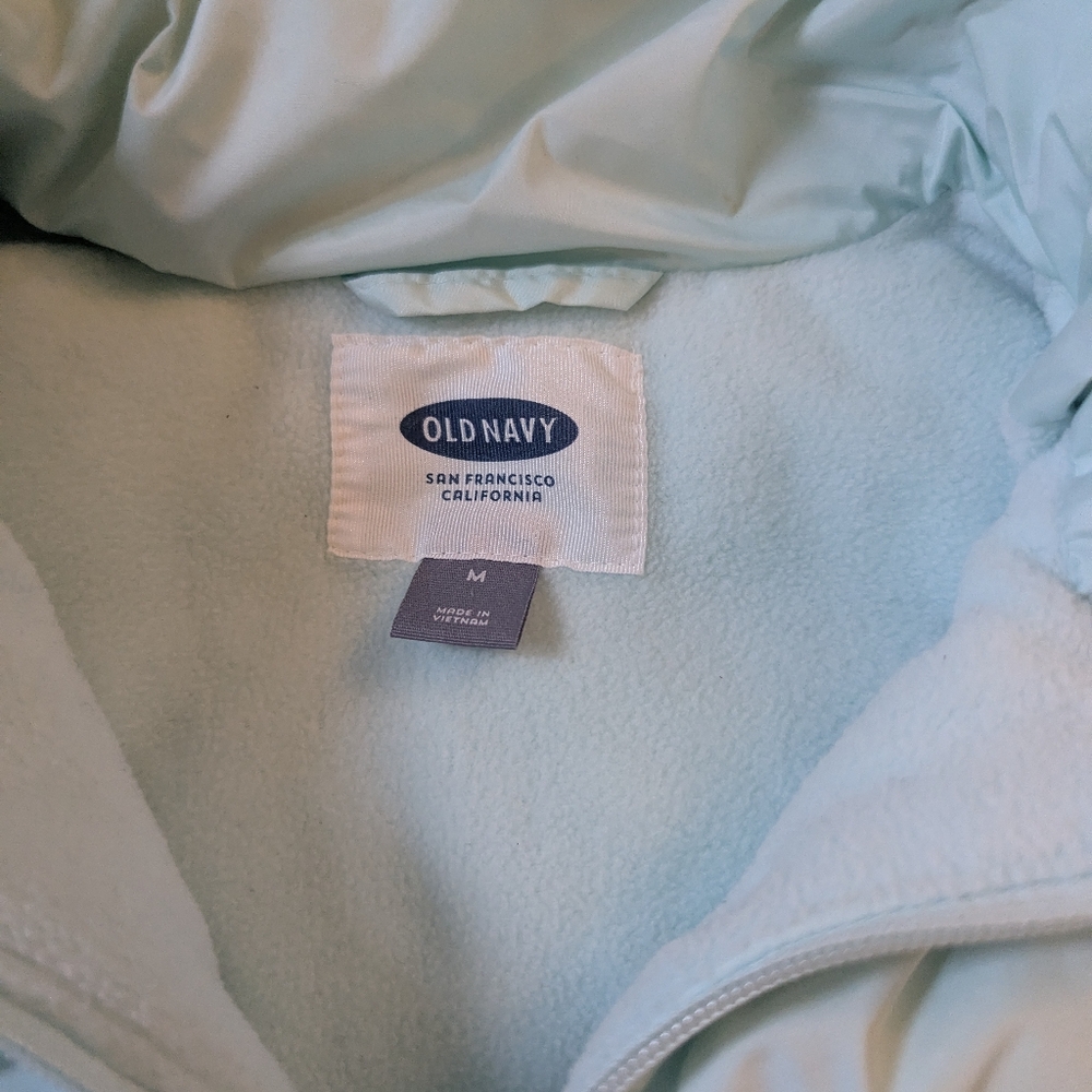 Old Navy Light Blue Quilted Puffer Vest - Picture 2 of 5